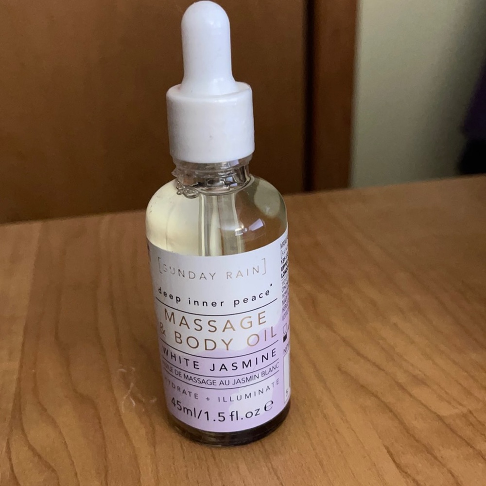 Sunday Rain White Jasmine Massage Oil